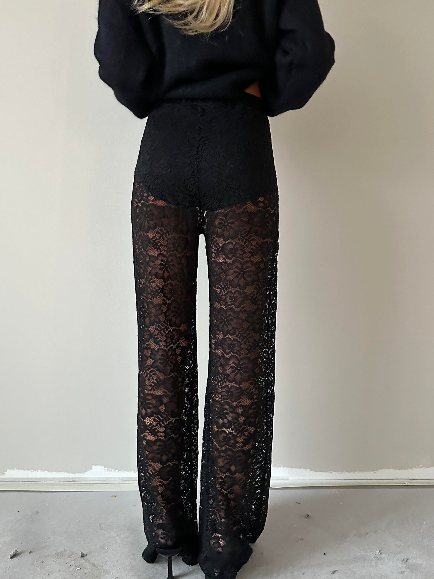 Mojo l Lace Pants